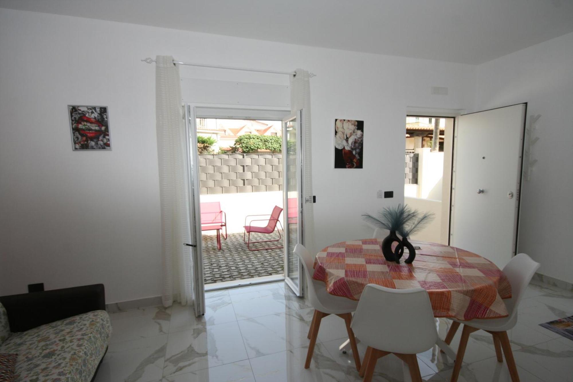 B&B Luxhome Catanzaro Buitenkant foto